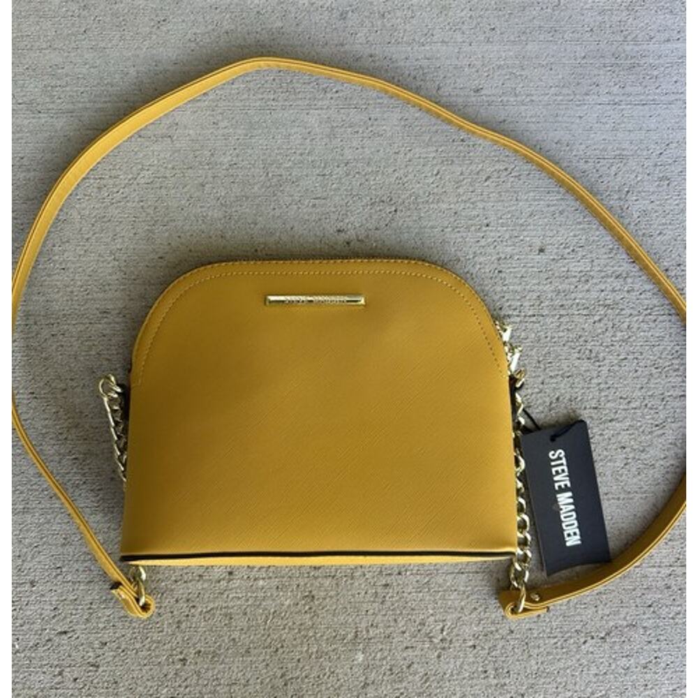 Steve Madden Mustard Small Crossbody Bag Purse Zip Chain Strap Gold Hardware